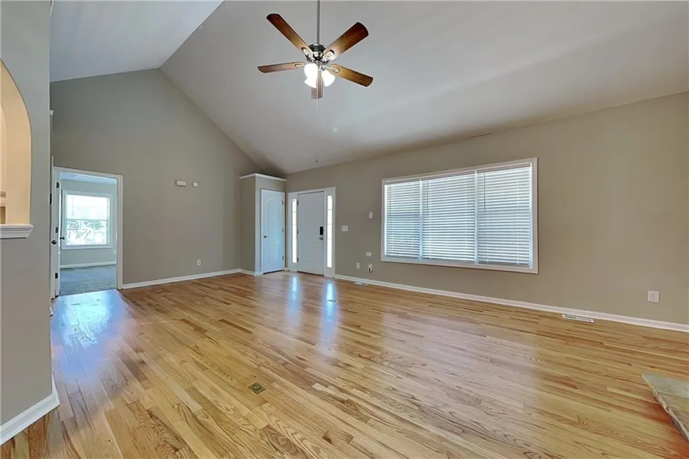 112 Hickory View Lane Acworth, GA 30101