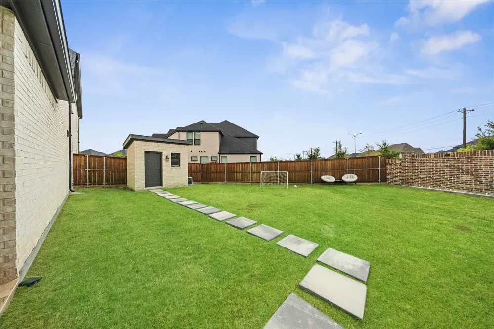 467 Mayfair Lane Frisco, TX 75033
