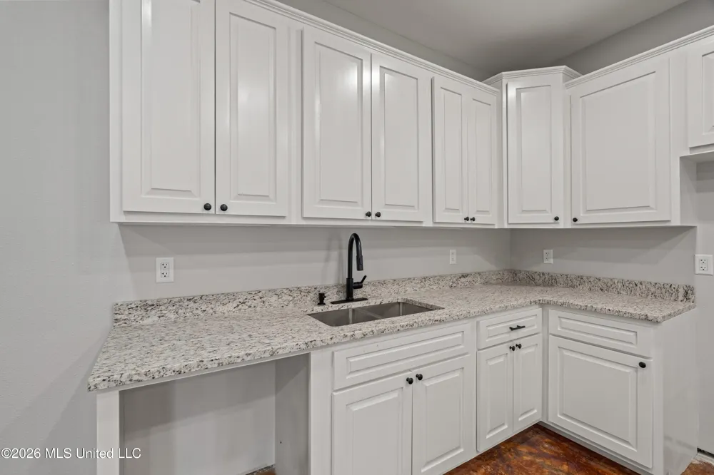 1631 NW Fairman Lane Brookhaven, MS 39601
