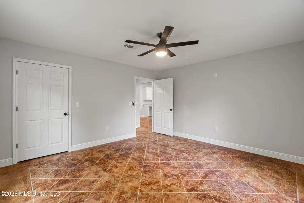 1631 NW Fairman Lane Brookhaven, MS 39601