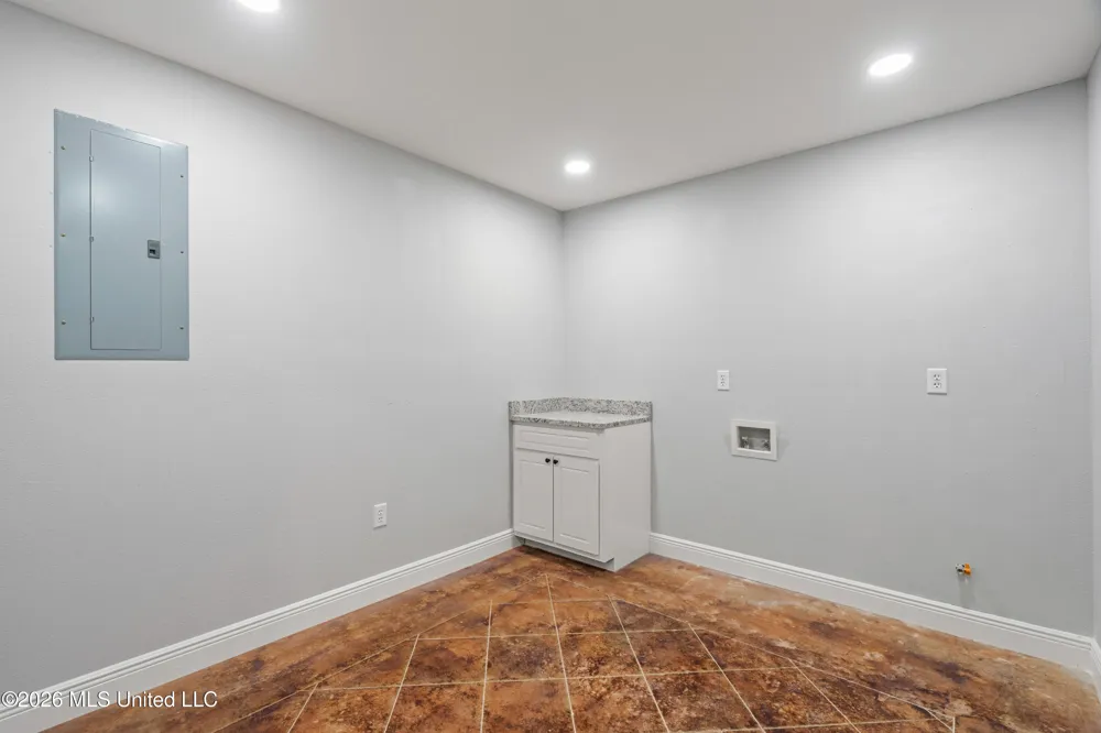 1631 NW Fairman Lane Brookhaven, MS 39601
