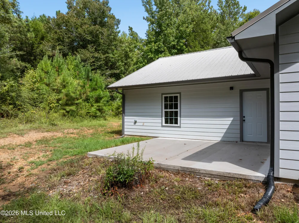 1631 NW Fairman Lane Brookhaven, MS 39601