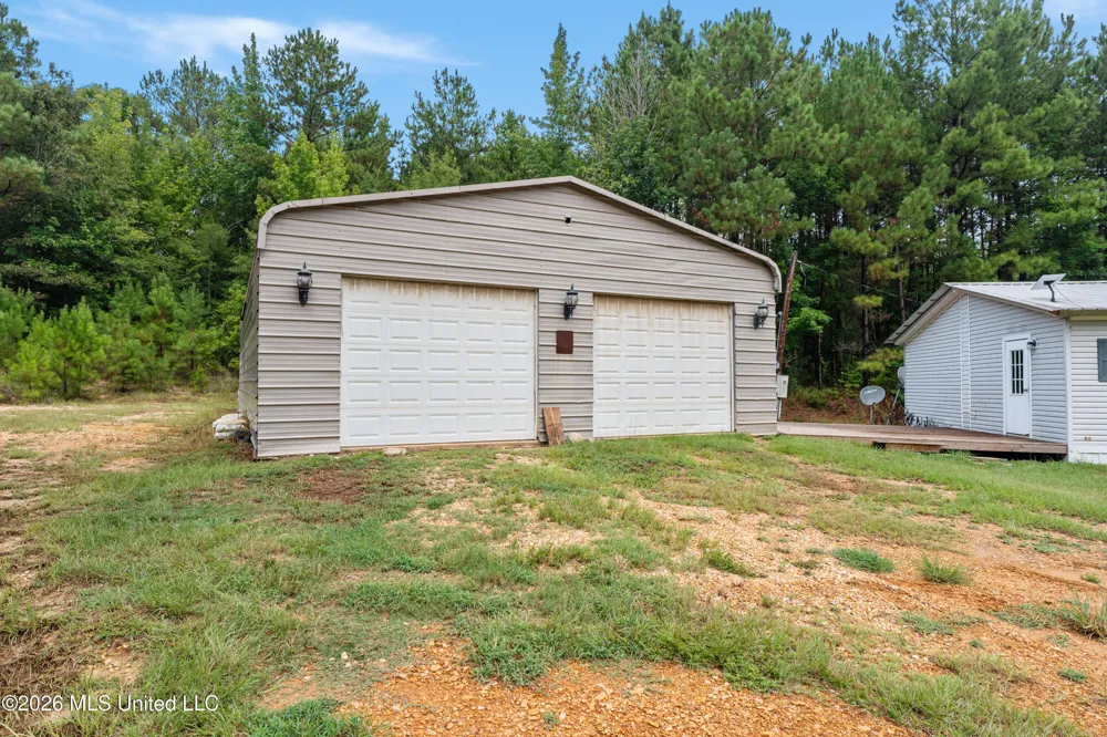 1631 NW Fairman Lane Brookhaven, MS 39601