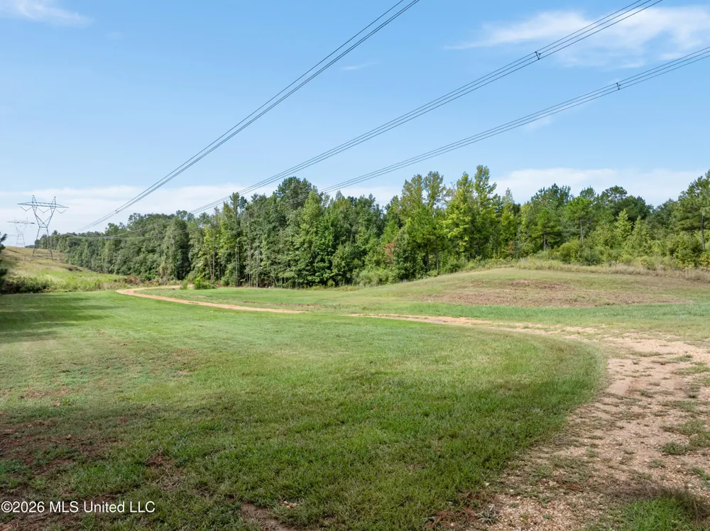 1631 NW Fairman Lane Brookhaven, MS 39601