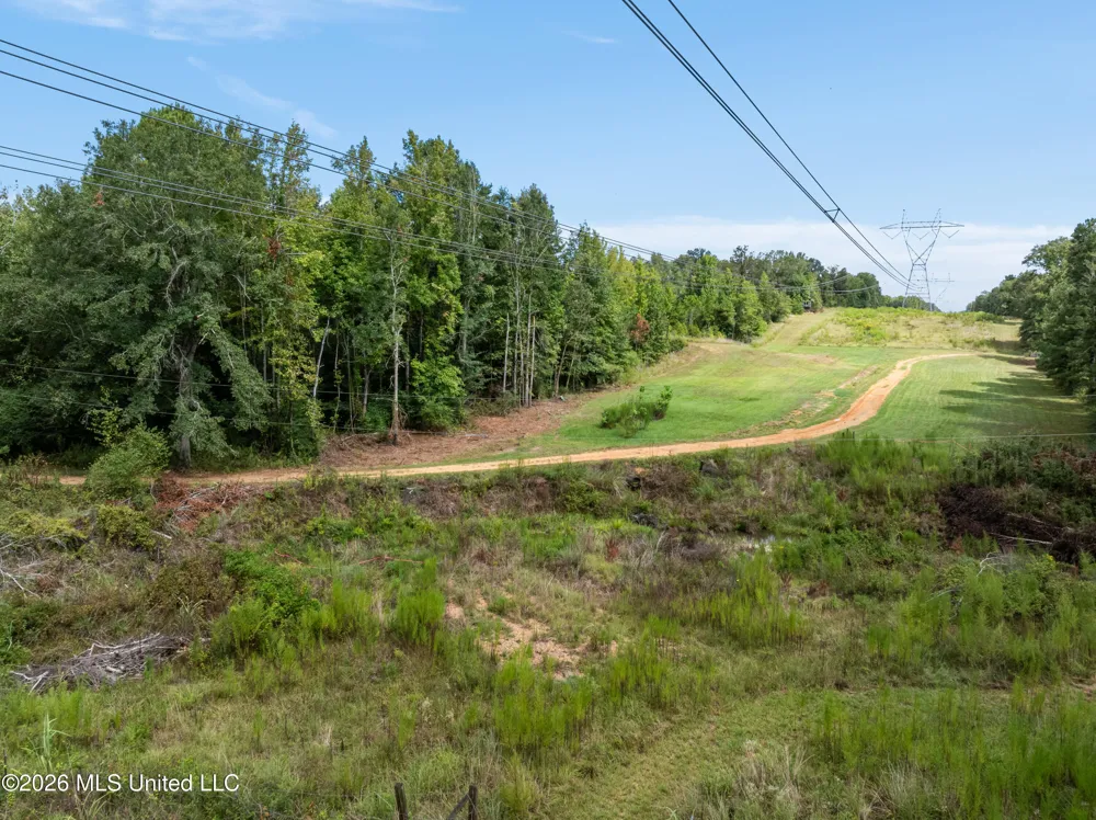1631 NW Fairman Lane Brookhaven, MS 39601