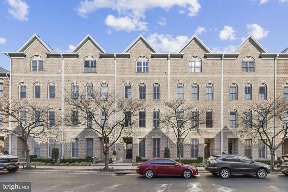 1256 DOCKSIDE CIRCLE Baltimore, MD 21224