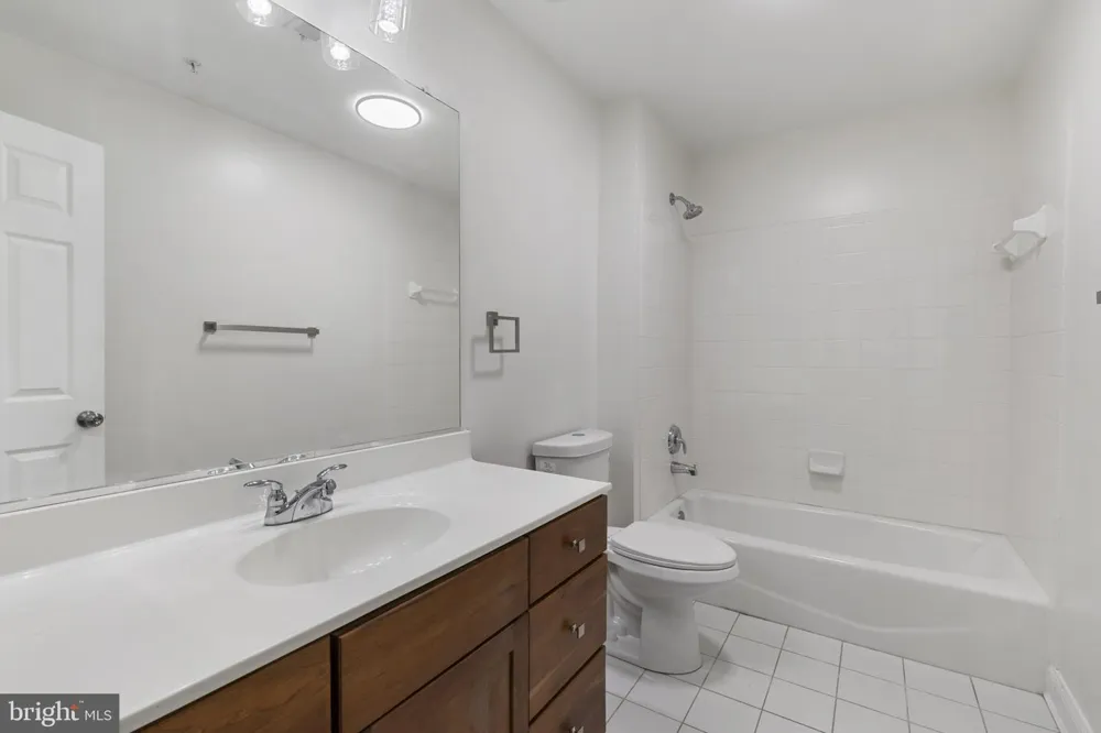 1256 DOCKSIDE CIRCLE Baltimore, MD 21224