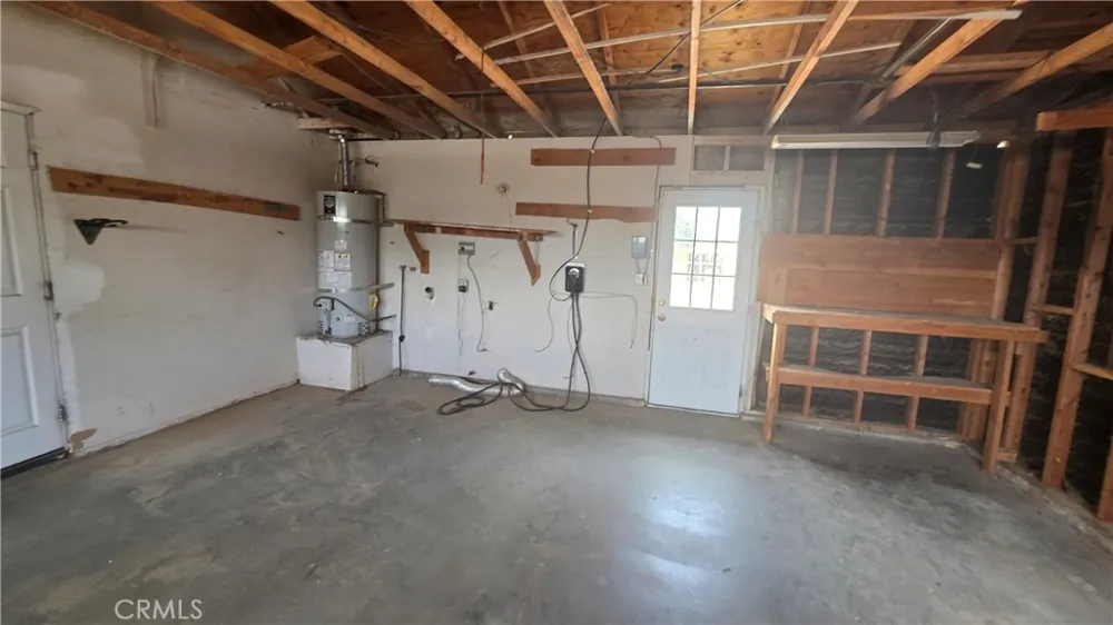 36841 96th E Littlerock, CA 93543