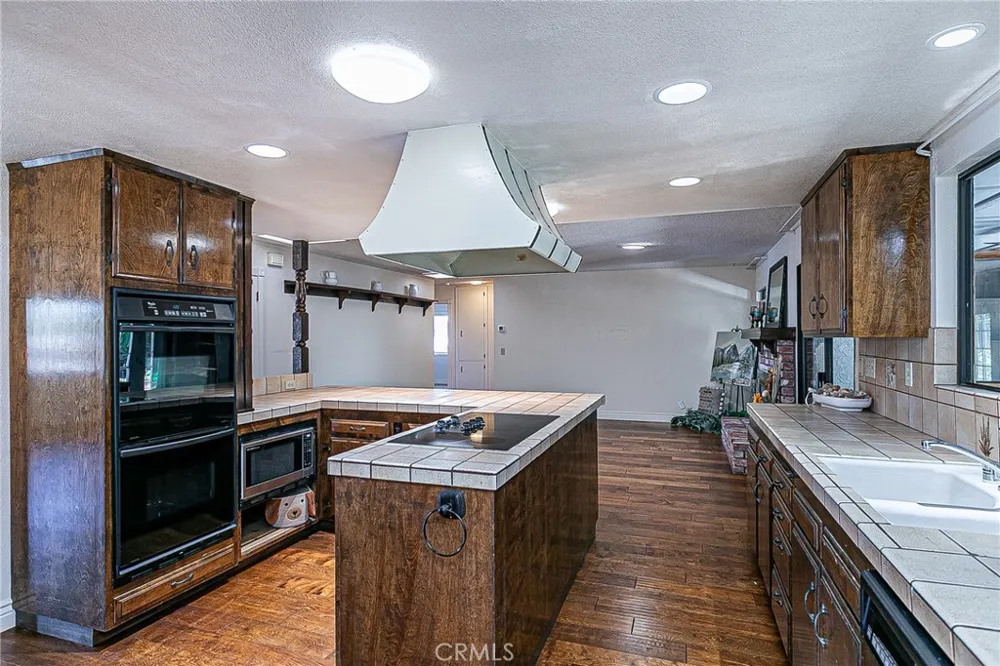 1322 Charlotte Drive Santa Maria, CA 93454