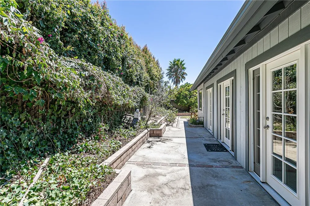 1322 Charlotte Drive Santa Maria, CA 93454