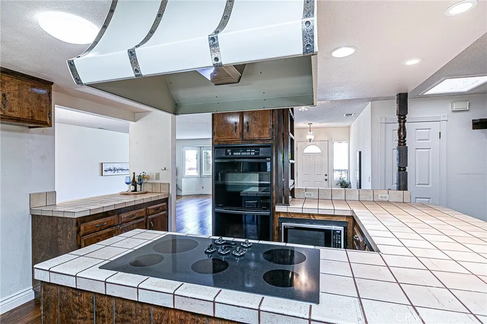 1322 Charlotte Drive Santa Maria, CA 93454