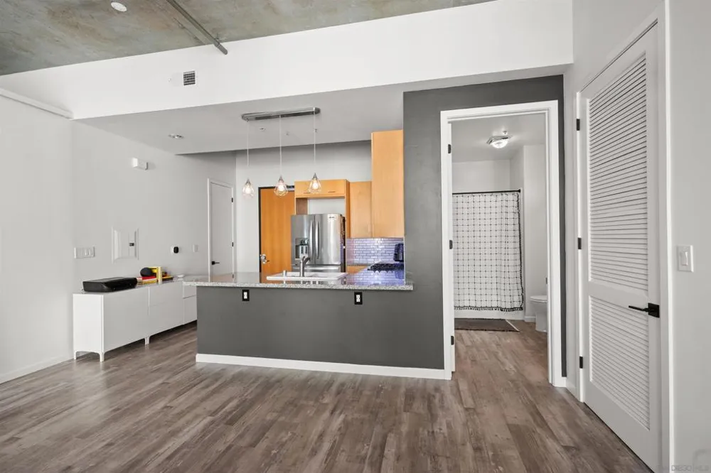 1050 Island Ave. #621 San Diego, CA 92101