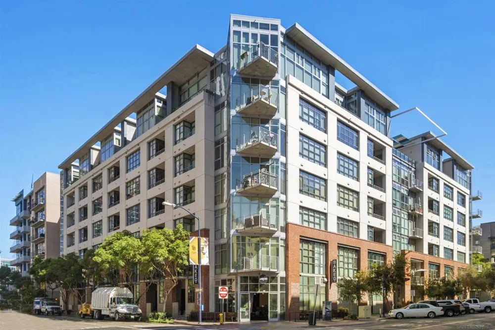 1050 Island Ave. #621 San Diego, CA 92101