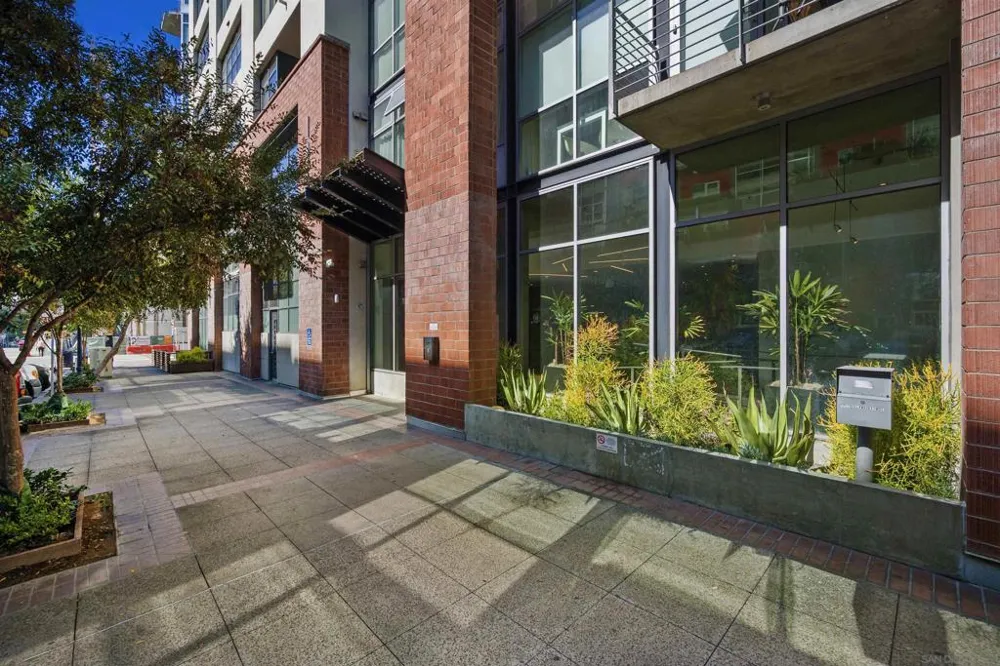 1050 Island Ave. #621 San Diego, CA 92101