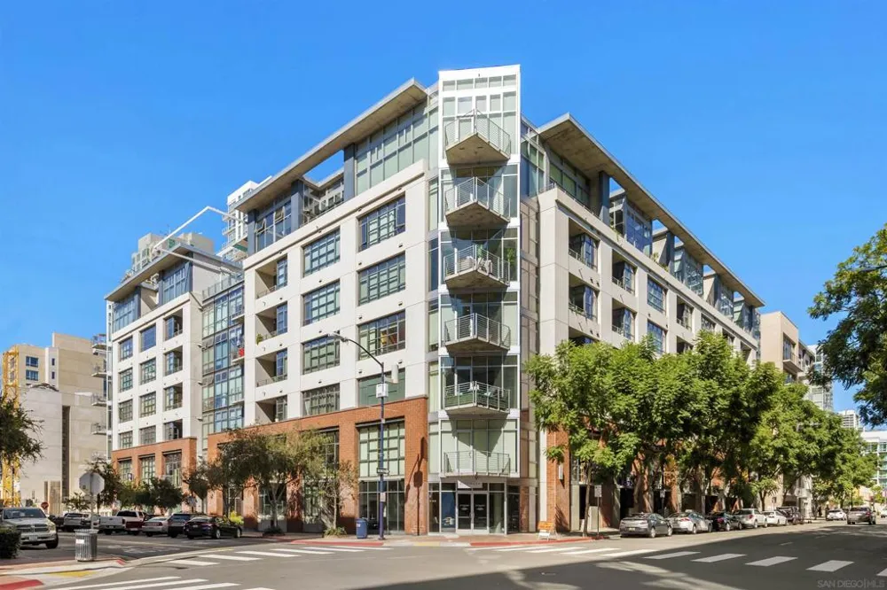 1050 Island Ave. #621 San Diego, CA 92101