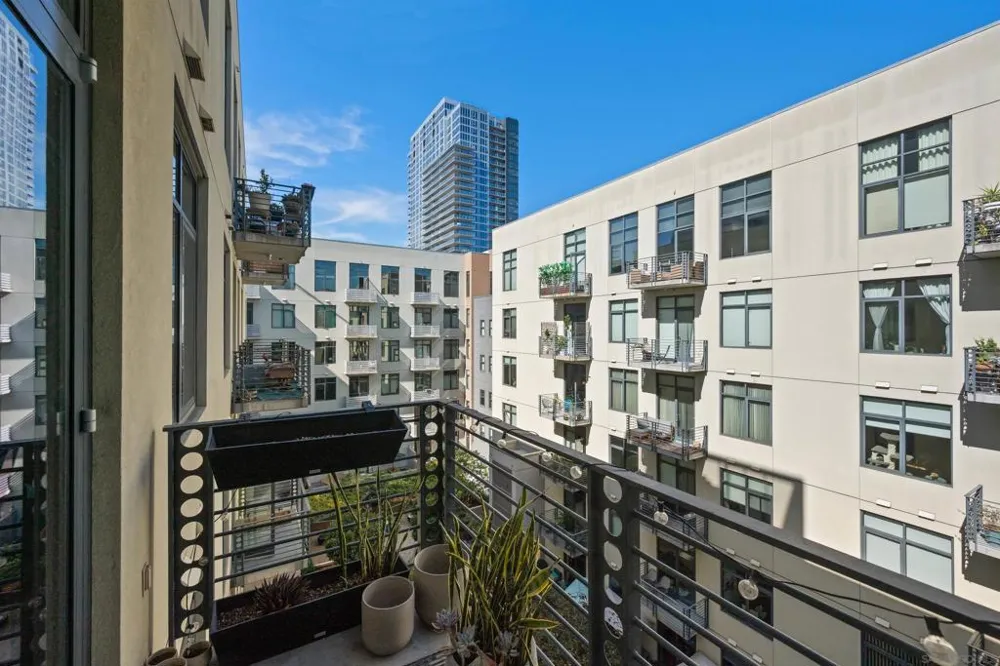 1050 Island Ave. #621 San Diego, CA 92101