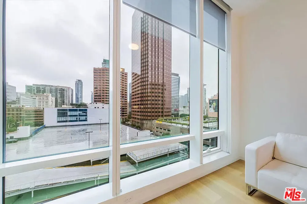877 Francisco Street #607 Los Angeles, CA 90017