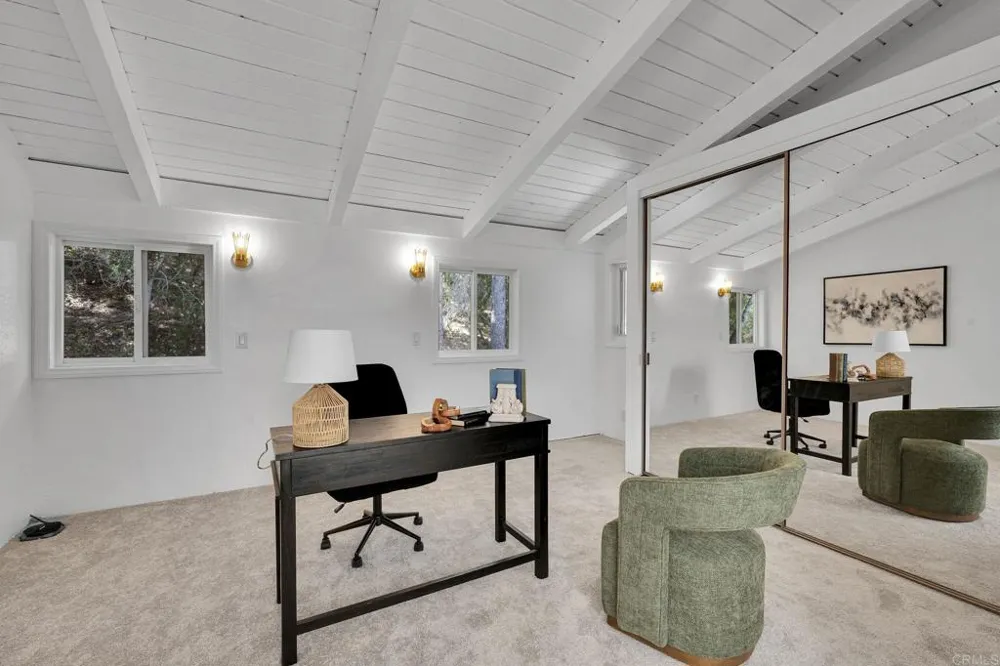 9419 Mount Israel Road Escondido, CA 92029