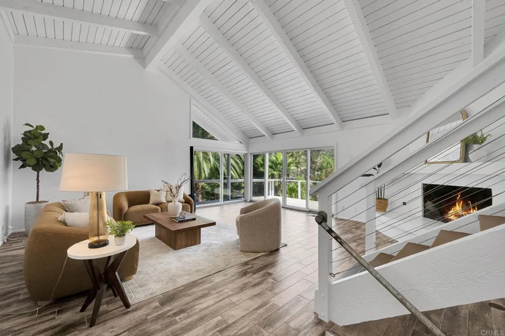 9419 Mount Israel Road Escondido, CA 92029