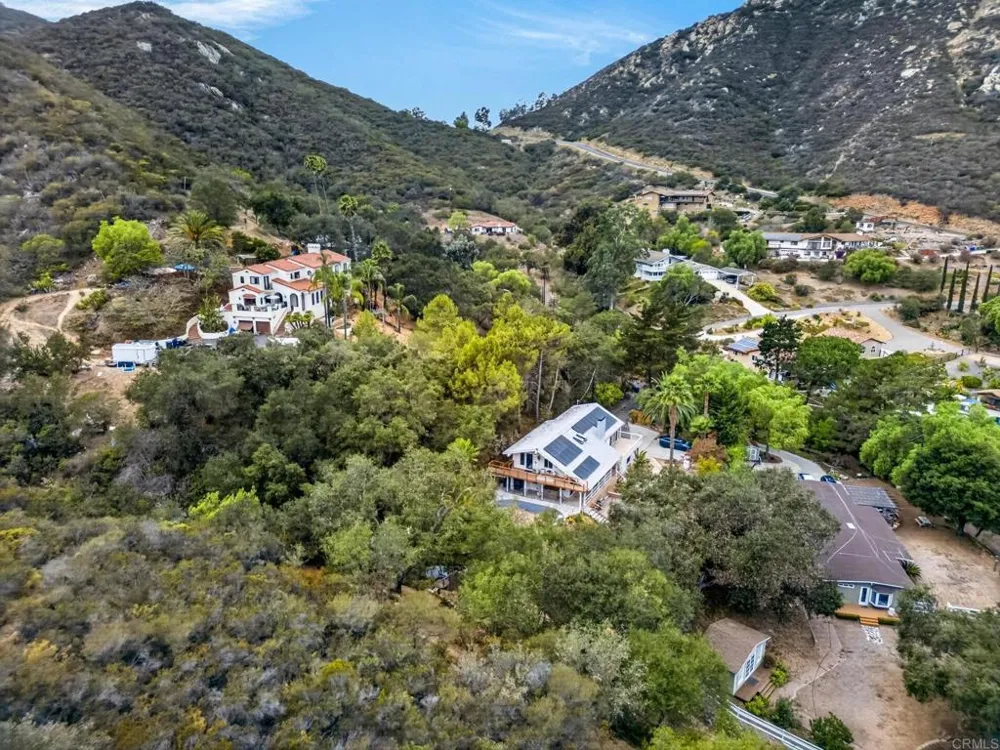 9419 Mount Israel Road Escondido, CA 92029