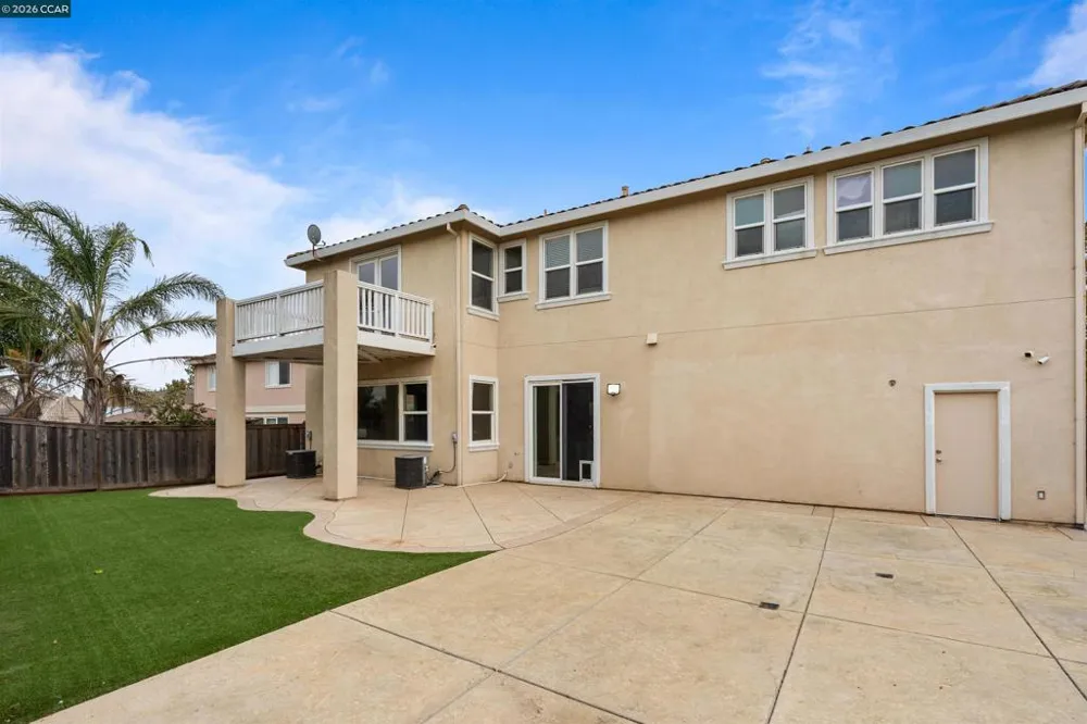 4990 Ridgefield Cir Fairfield, CA 94534