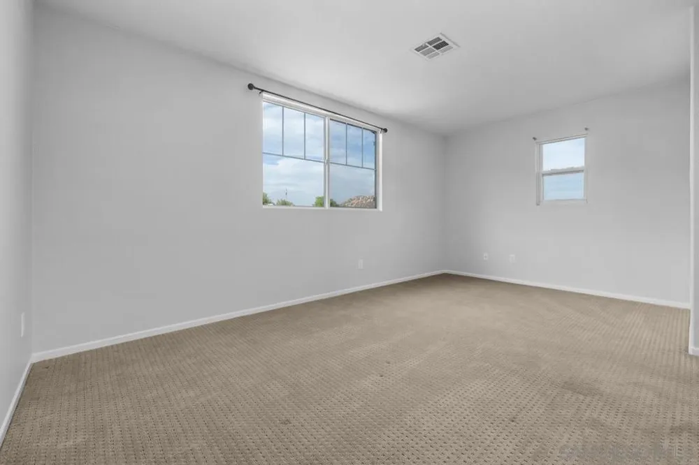 9910 Mollie Santee, CA 92071