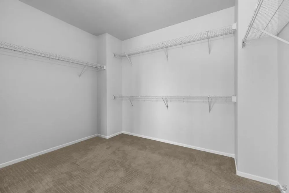 9910 Mollie Santee, CA 92071