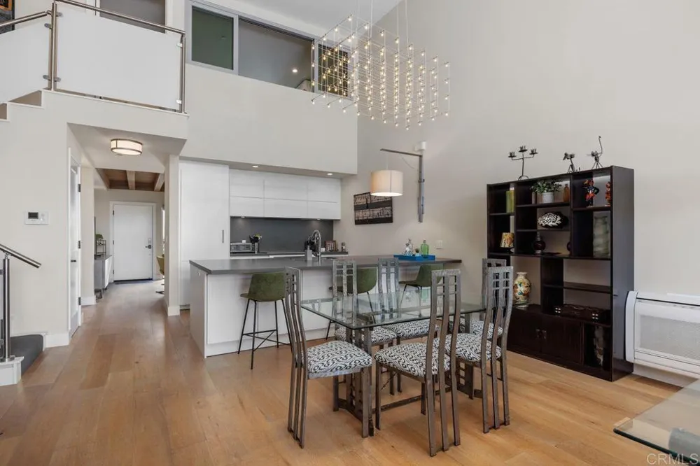 2687 State Street Carlsbad, CA 92008