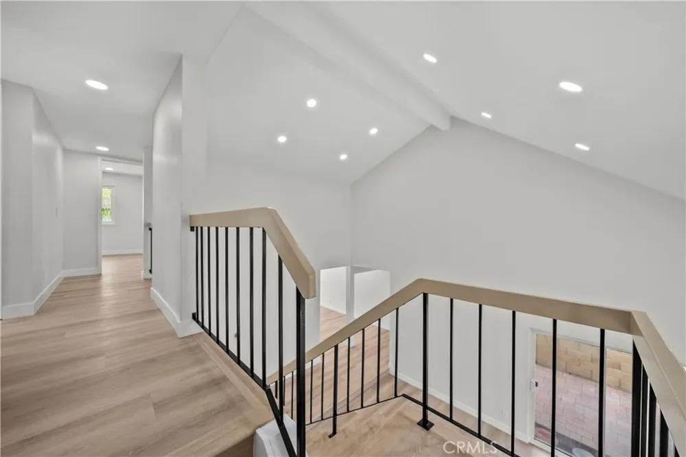 5437 Vista Fortuna Cypress, CA 90630