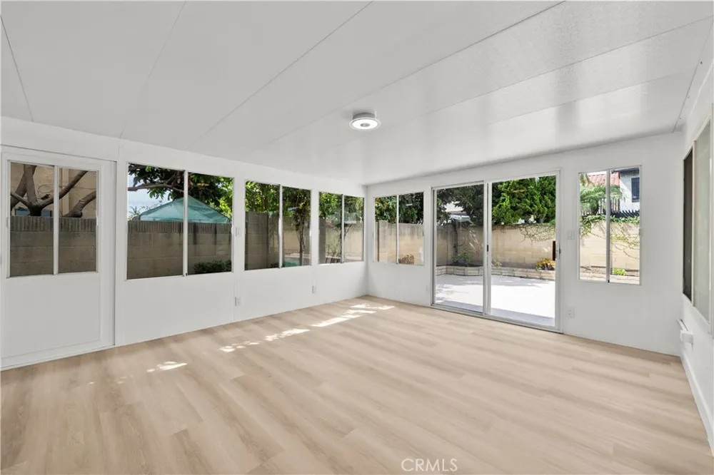 5437 Vista Fortuna Cypress, CA 90630