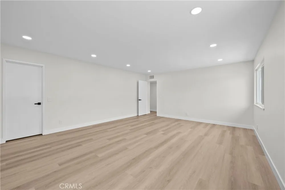5437 Vista Fortuna Cypress, CA 90630