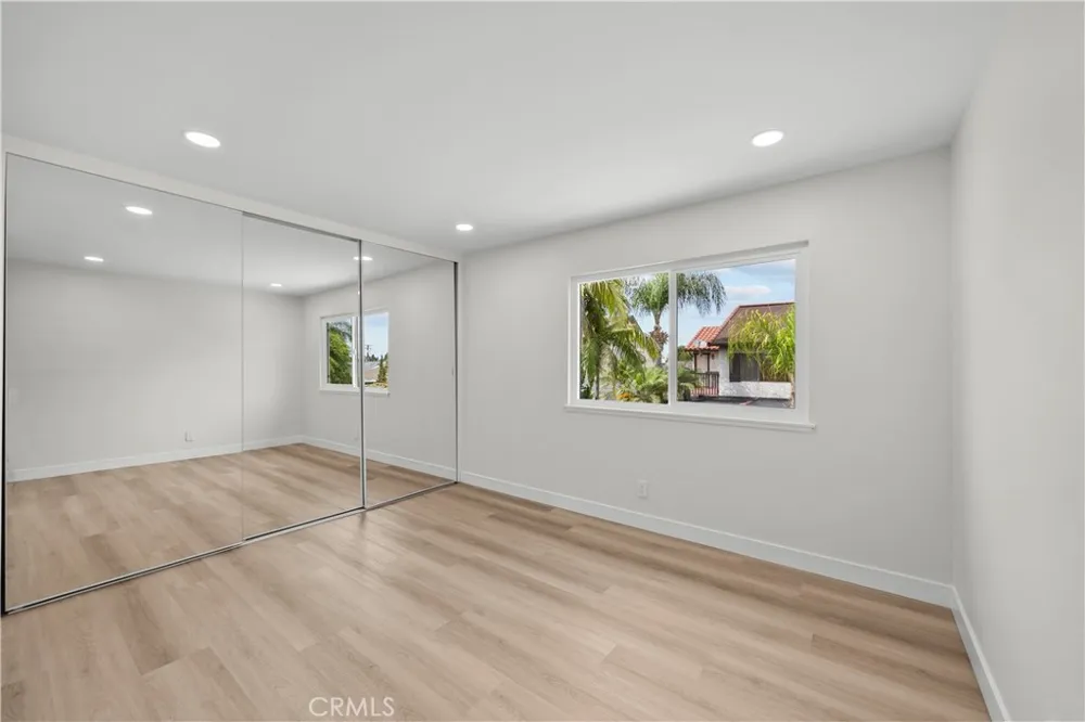 5437 Vista Fortuna Cypress, CA 90630