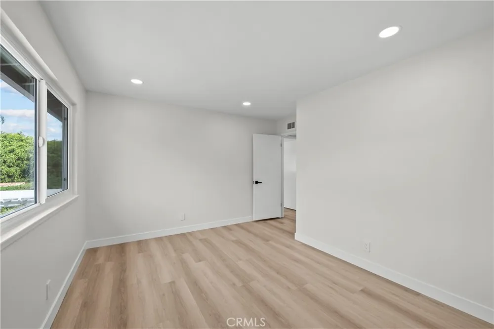 5437 Vista Fortuna Cypress, CA 90630