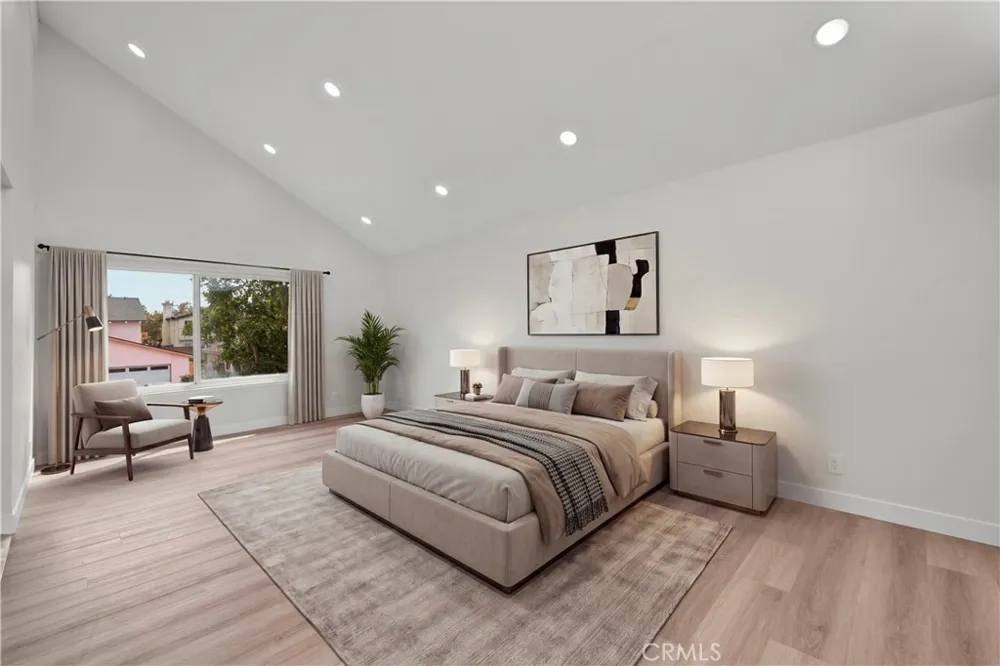 5437 Vista Fortuna Cypress, CA 90630