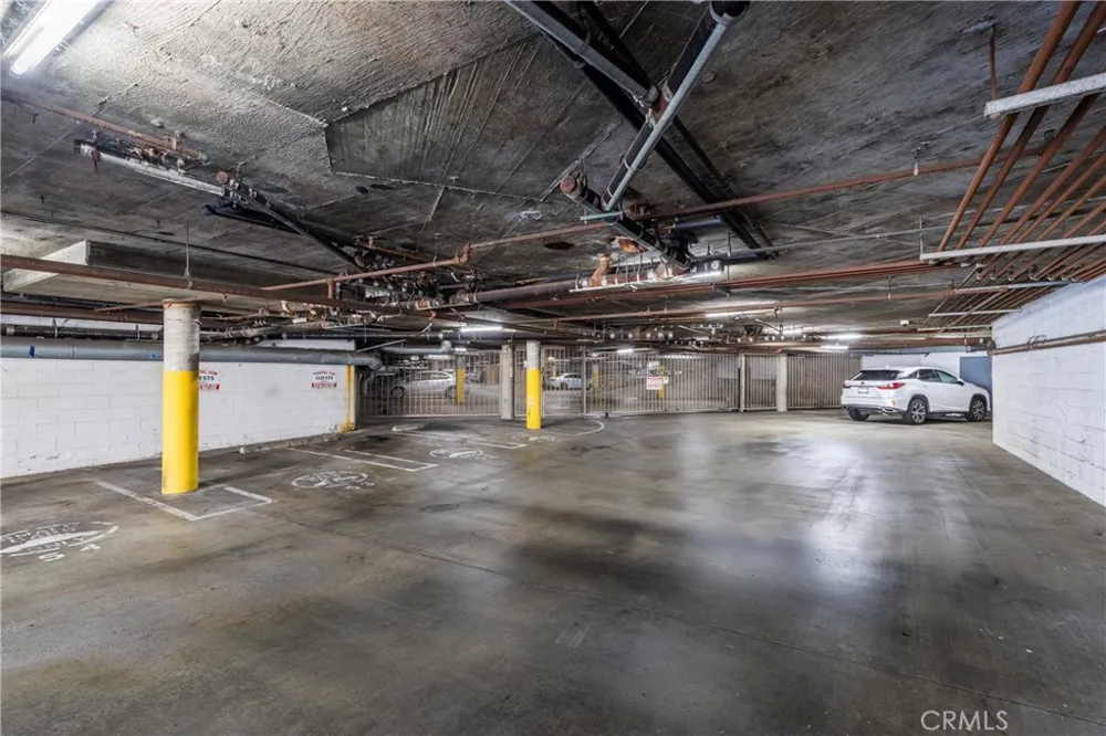2915 Montrose Avenue #430 Glendale, CA 91214