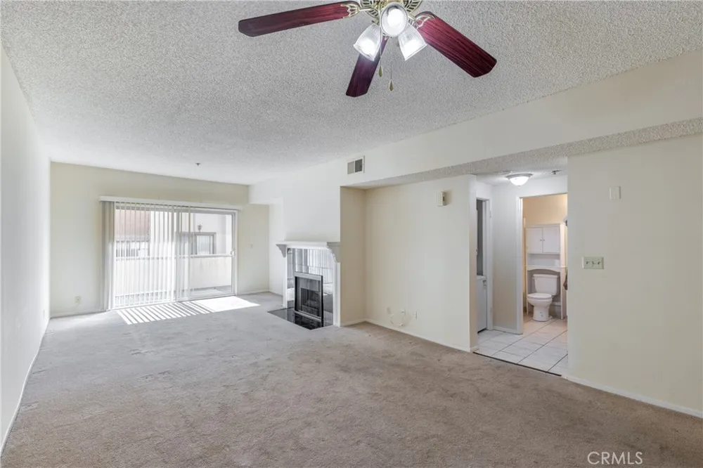 2915 Montrose Avenue #430 Glendale, CA 91214