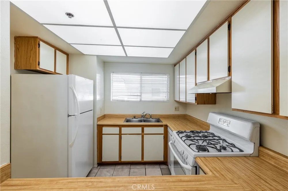 2915 Montrose Avenue #430 Glendale, CA 91214