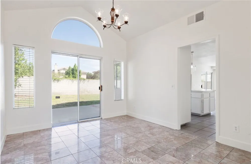 20516 Marcus Riverside, CA 92508