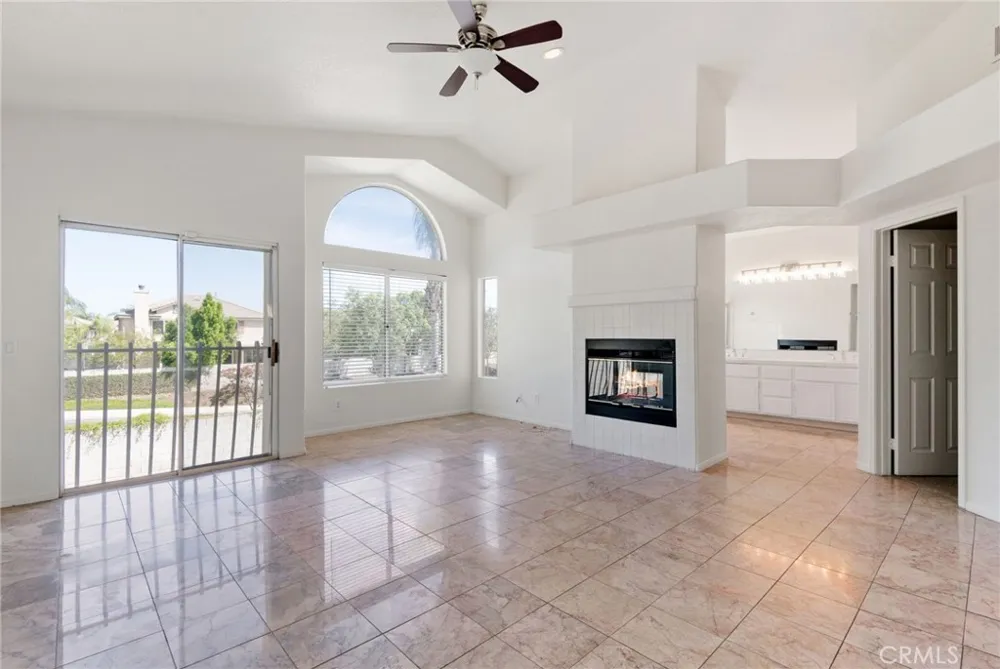 20516 Marcus Riverside, CA 92508
