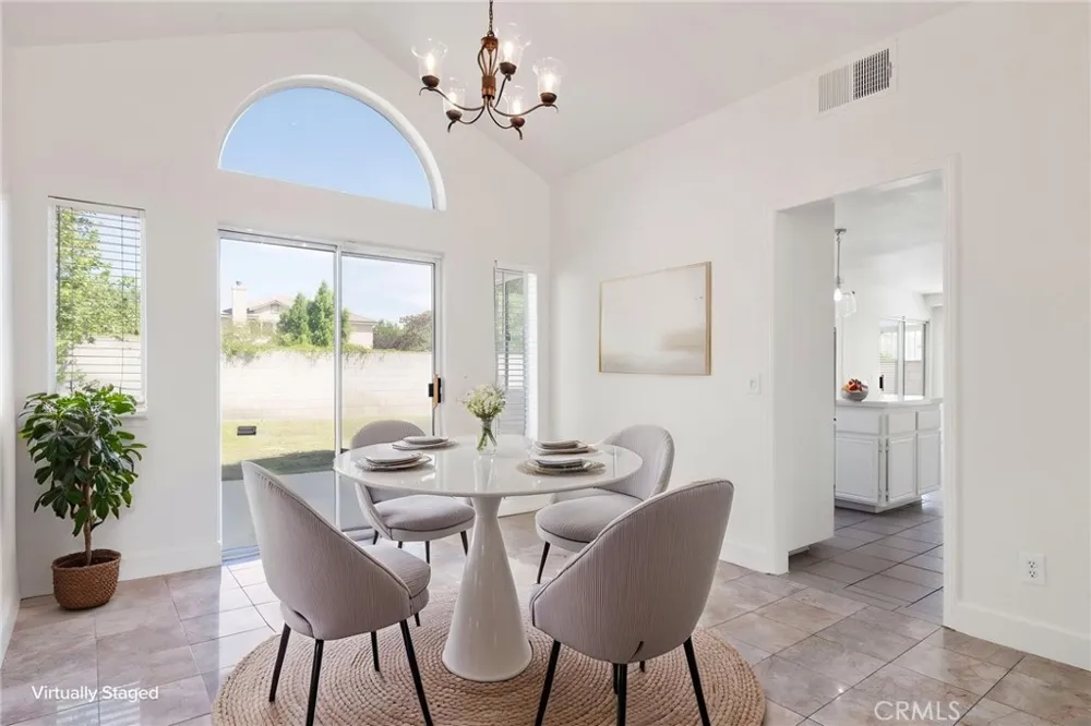 20516 Marcus Riverside, CA 92508