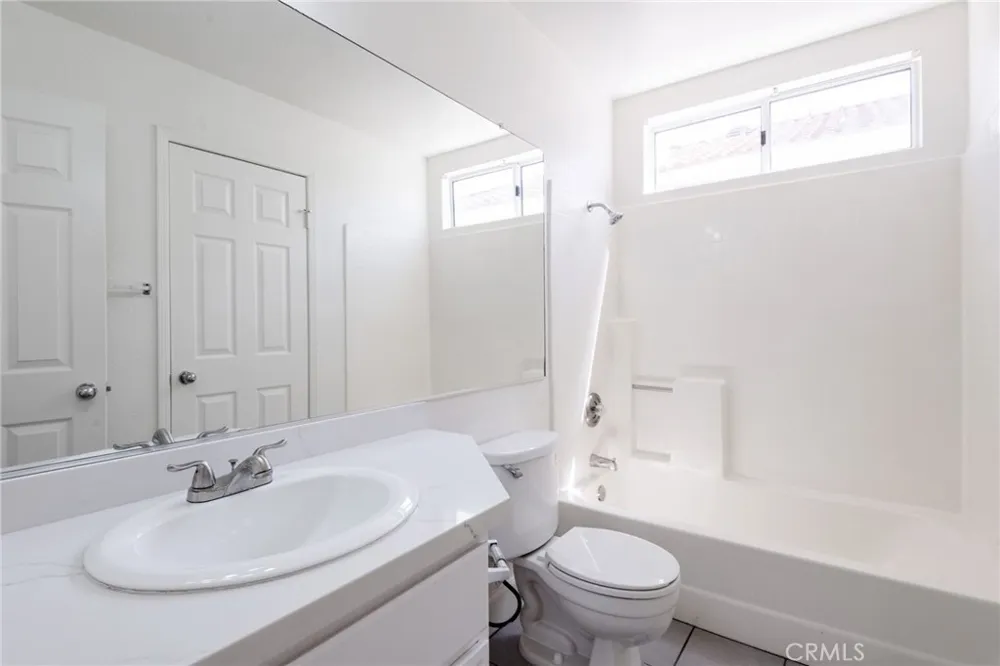 20516 Marcus Riverside, CA 92508