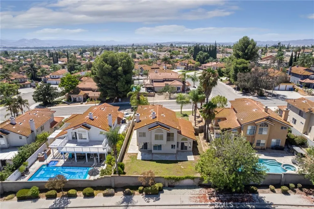 20516 Marcus Riverside, CA 92508