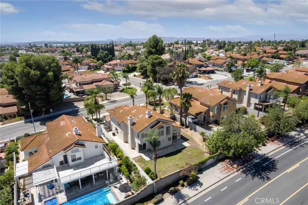 20516 Marcus Riverside, CA 92508
