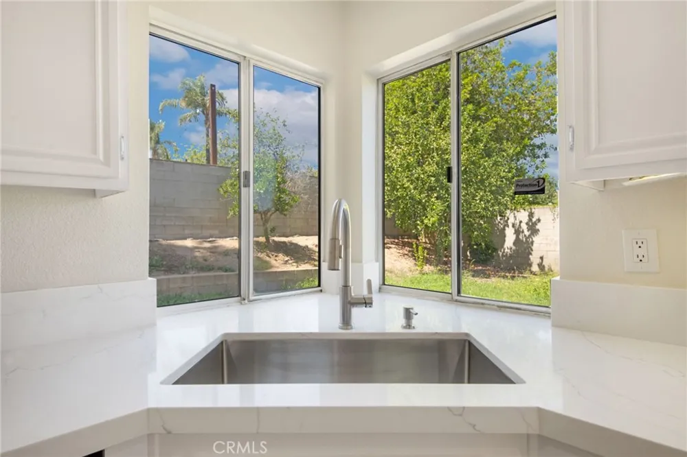 20516 Marcus Riverside, CA 92508