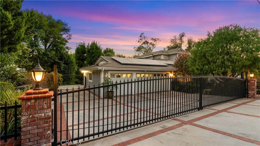 24335 Arcadia Street Newhall, CA 91321