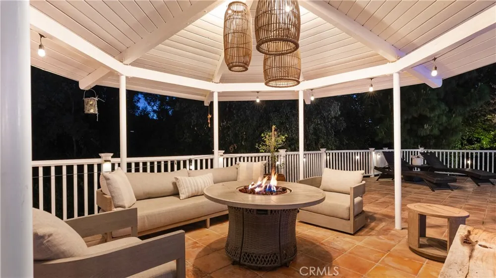 24335 Arcadia Street Newhall, CA 91321