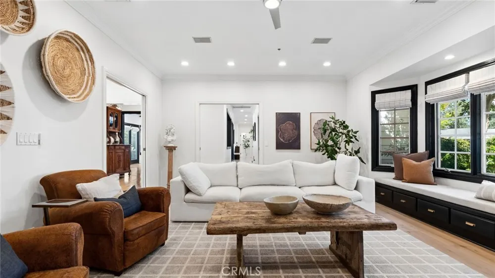 24335 Arcadia Street Newhall, CA 91321