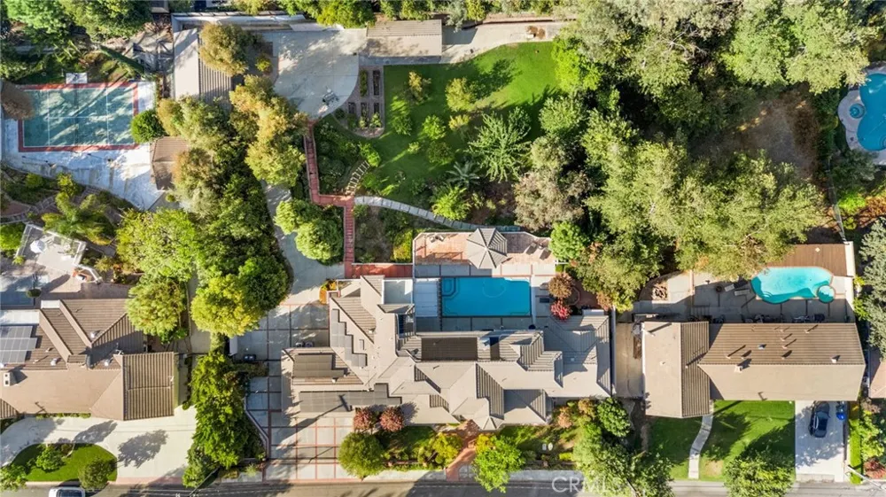 24335 Arcadia Street Newhall, CA 91321