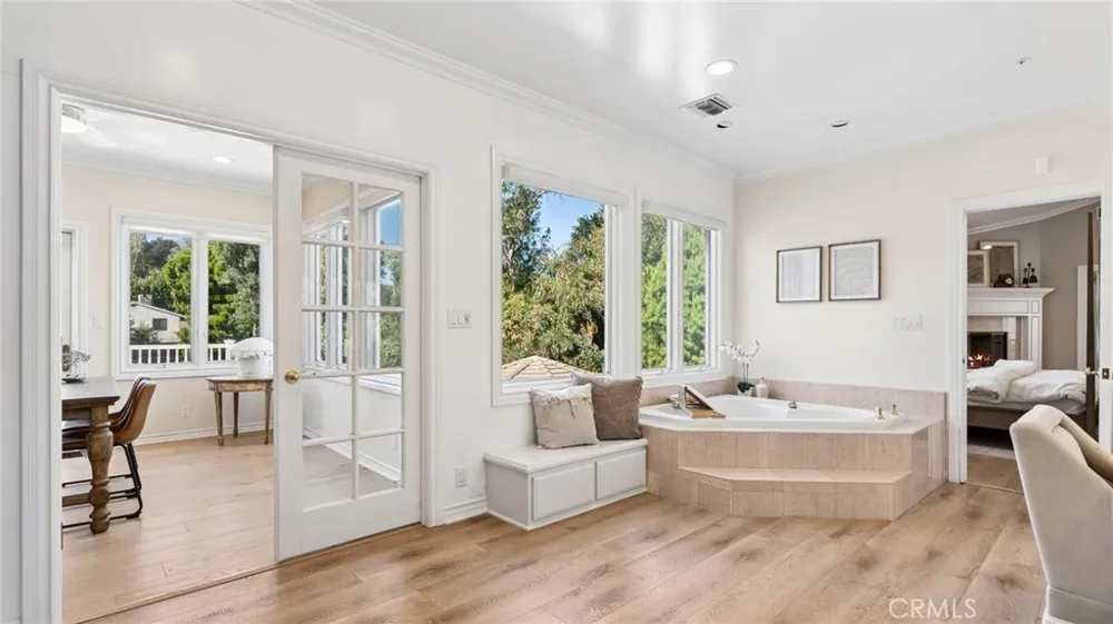 24335 Arcadia Street Newhall, CA 91321