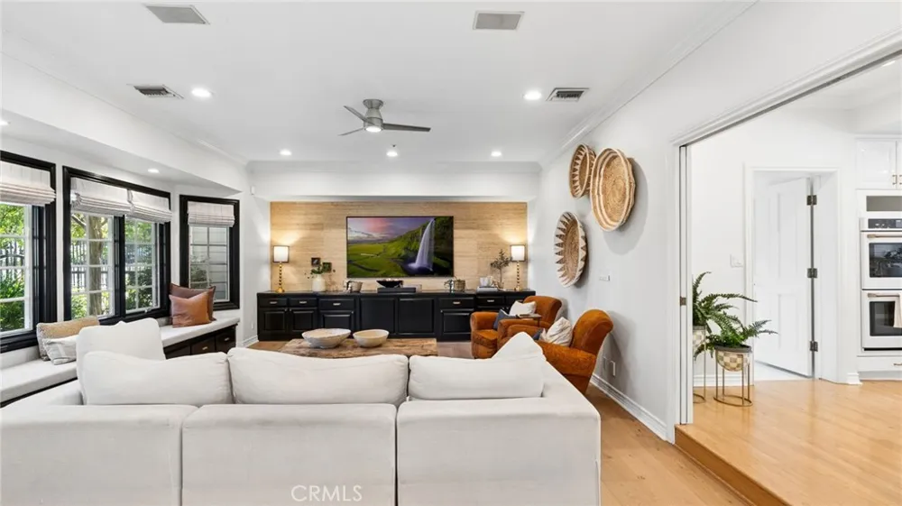 24335 Arcadia Street Newhall, CA 91321